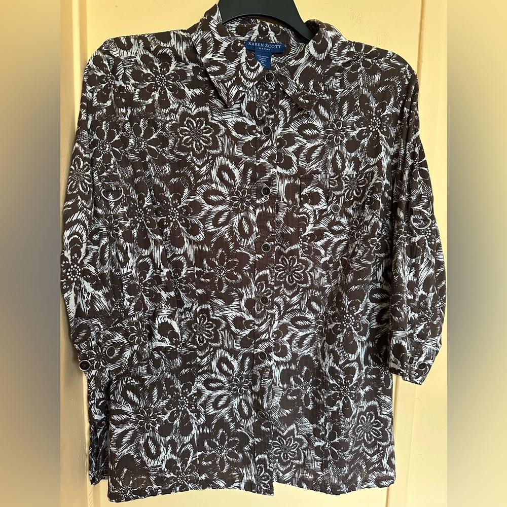 Women tree shirt